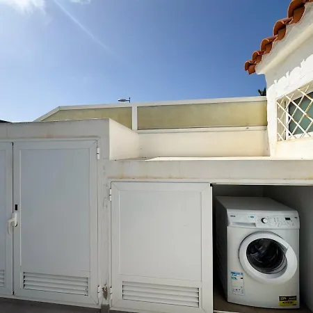 בית נופש Dunes House By Canaryscape *