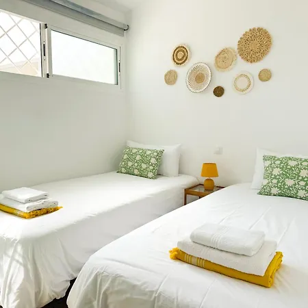 Dunes House By Canaryscape *